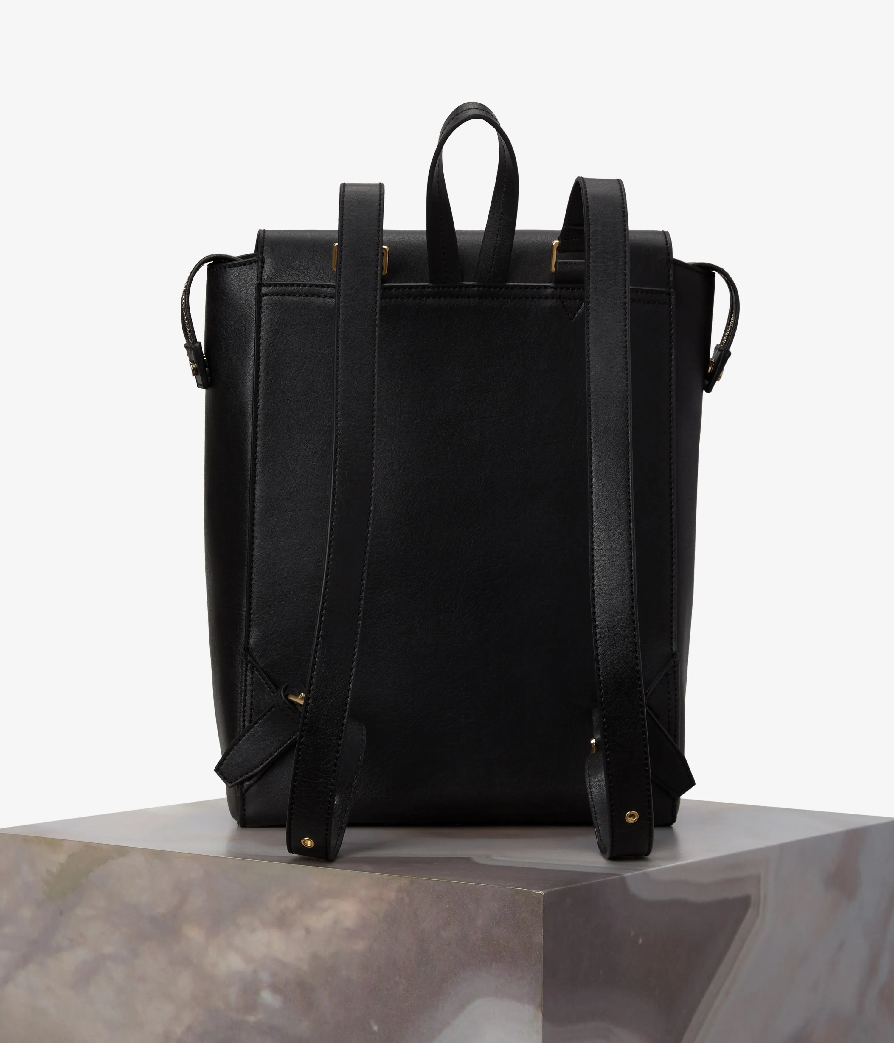 IDZEL Vegan Flap Over Backpack - Vintage