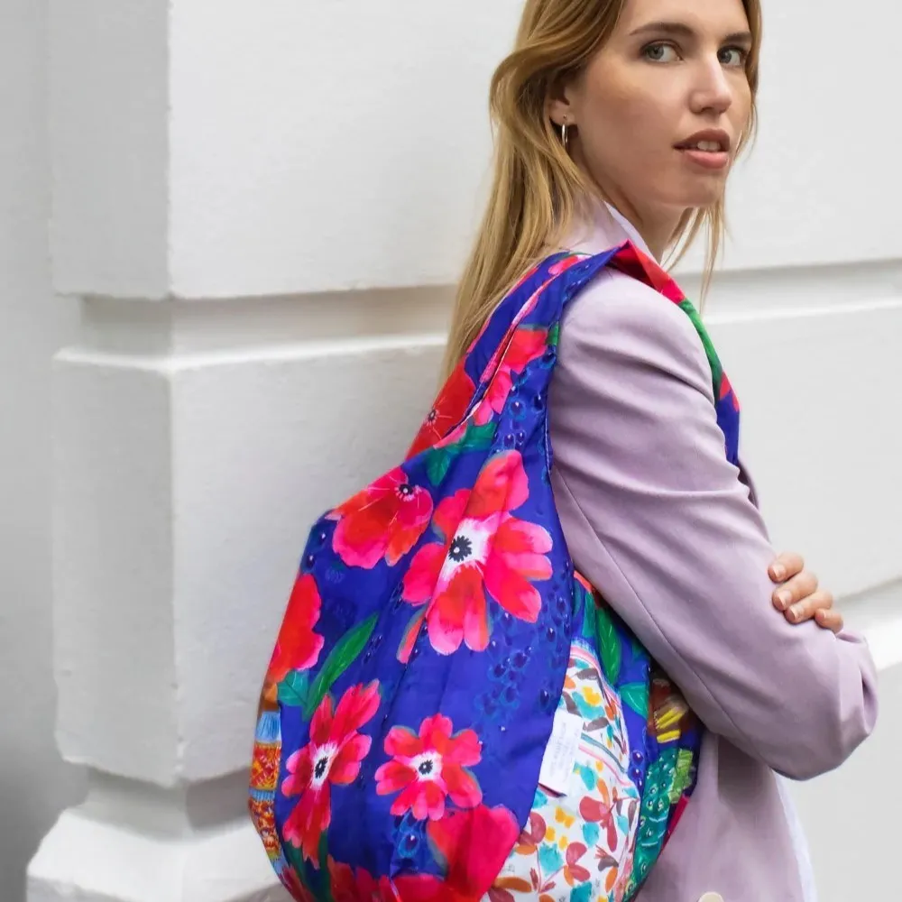 Kind Bag: Reusable Bag Medium Roeqiya Fris Hiding