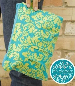 Pleated Clutch Pattern