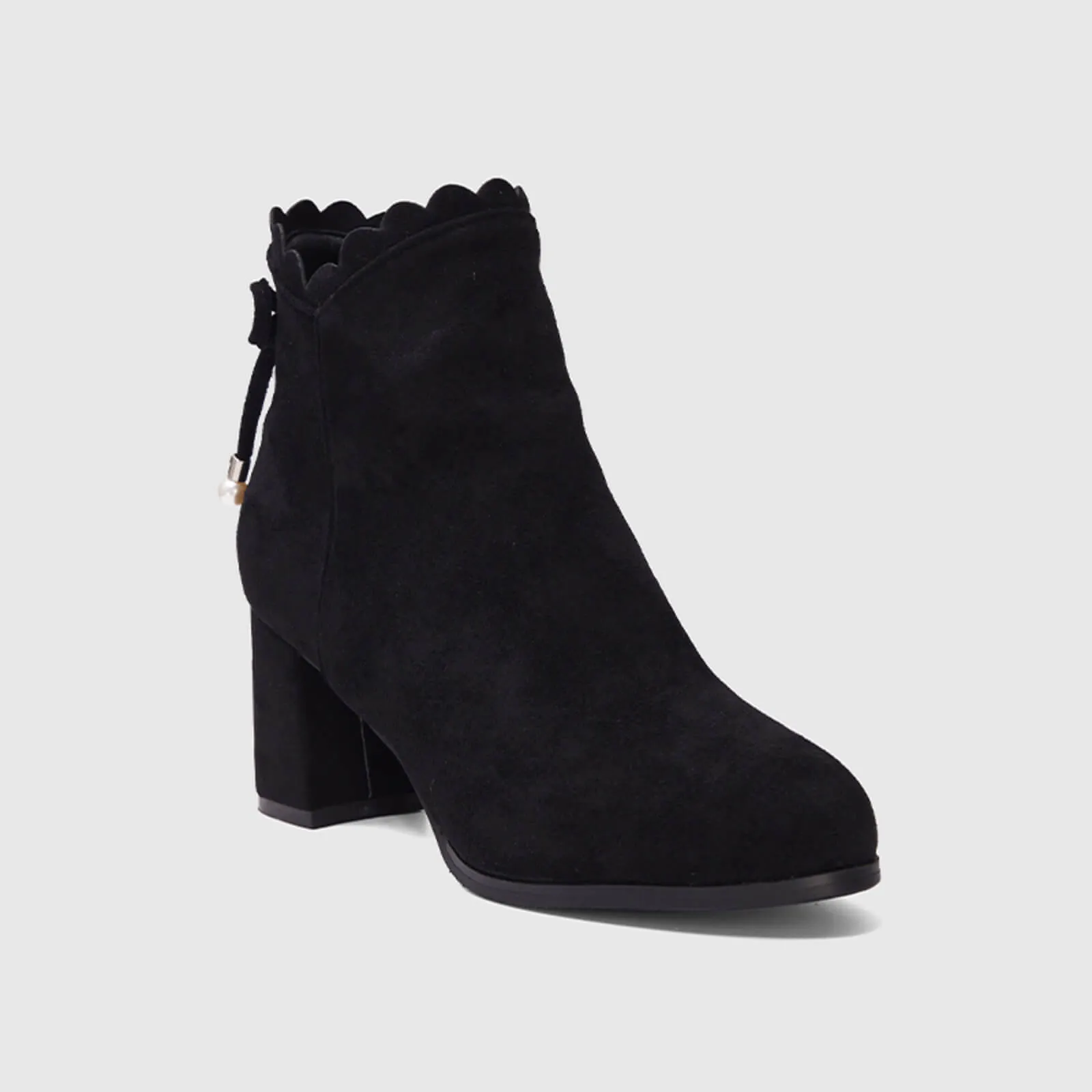 Scalloped Bowknot Ankle Boots With Side Zipper