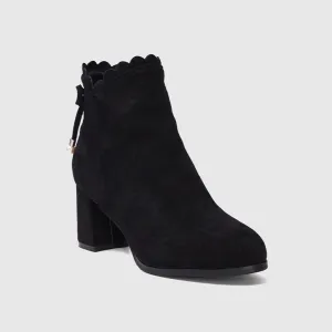Scalloped Bowknot Ankle Boots With Side Zipper